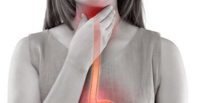 밤에 목이 아프다: 인후염의 원인과 해결 방법