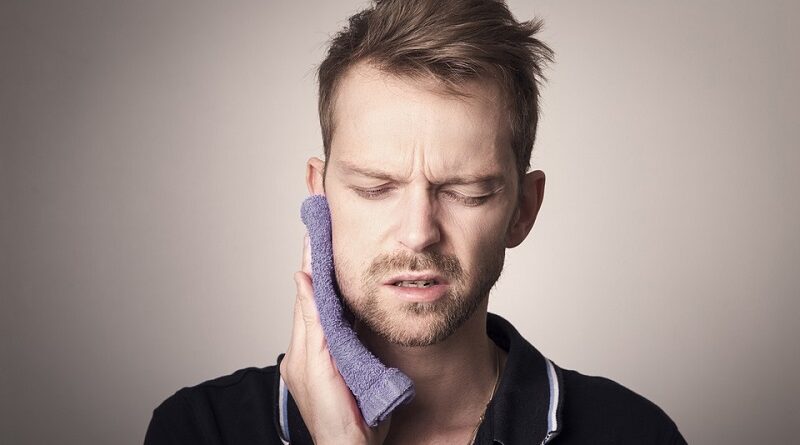 Natūralūs namų gynimo būdai kovoti su dantų skausmu