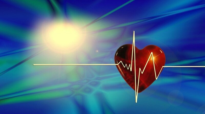 Wie unterscheiden sich Herzstillstand, Herzinfarkt und Herzinsuffizienz voneinander?