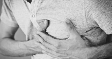 Širdies priepuolis: Simptomai ir ankstyvieji įspėjamieji ženklai