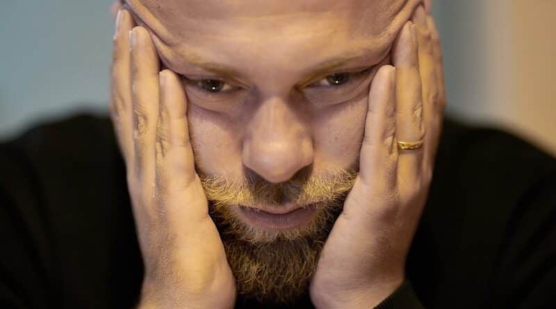 Måter å håndtere depresjon hos gründere på