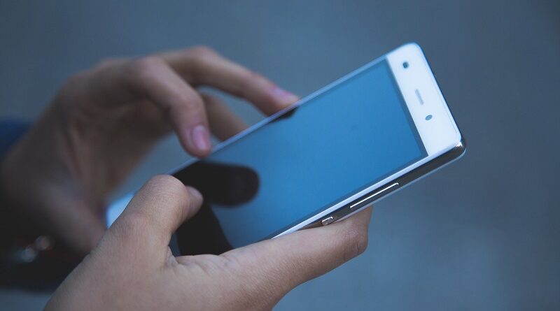 Paverskite savo išmanųjį telefoną pelningu pajamų šaltiniu